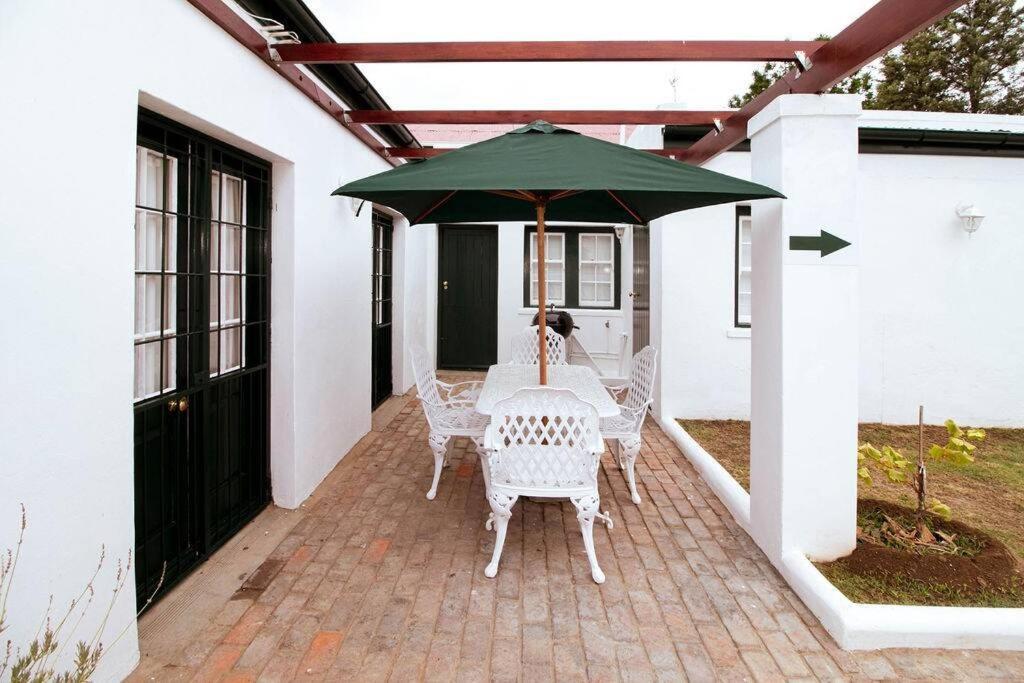 Appartement De Kothuize 7 à Graaff-Reinet Extérieur photo