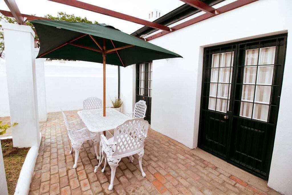 Appartement De Kothuize 7 à Graaff-Reinet Extérieur photo
